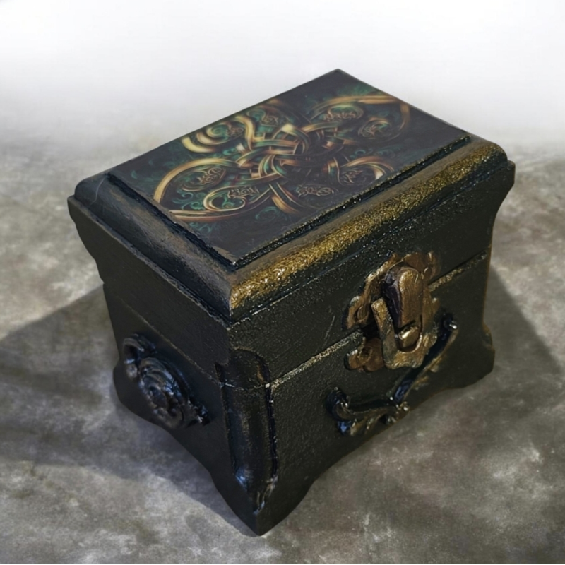 Шкатулка 21*11*9,5 Скринька ручна робота для прикрас, шкатулка дерев“яна, стане вишуканим подарунком для будь яких свят Шкатулка 21*11*9,5 Скринька ручна робота для прикрас, шкатулка дерев“яна, стане вишуканим подарунком для будь яких свят