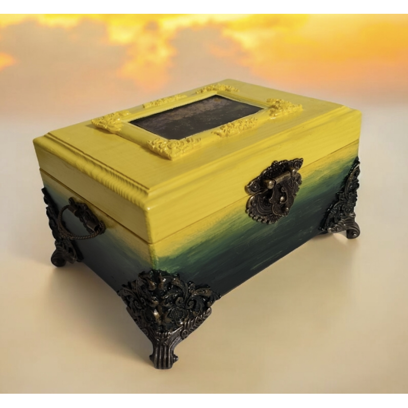 Шкатулка 20*15*11,5 Скринька ручна робота для прикрас, шкатулка дерев“яна, стане вишуканим подарунком для будь яких свят